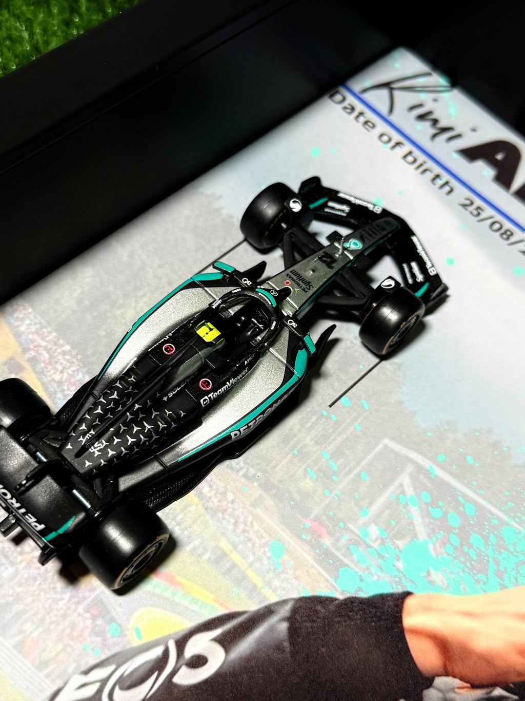 Kimi Antoneli #12 Mercedes