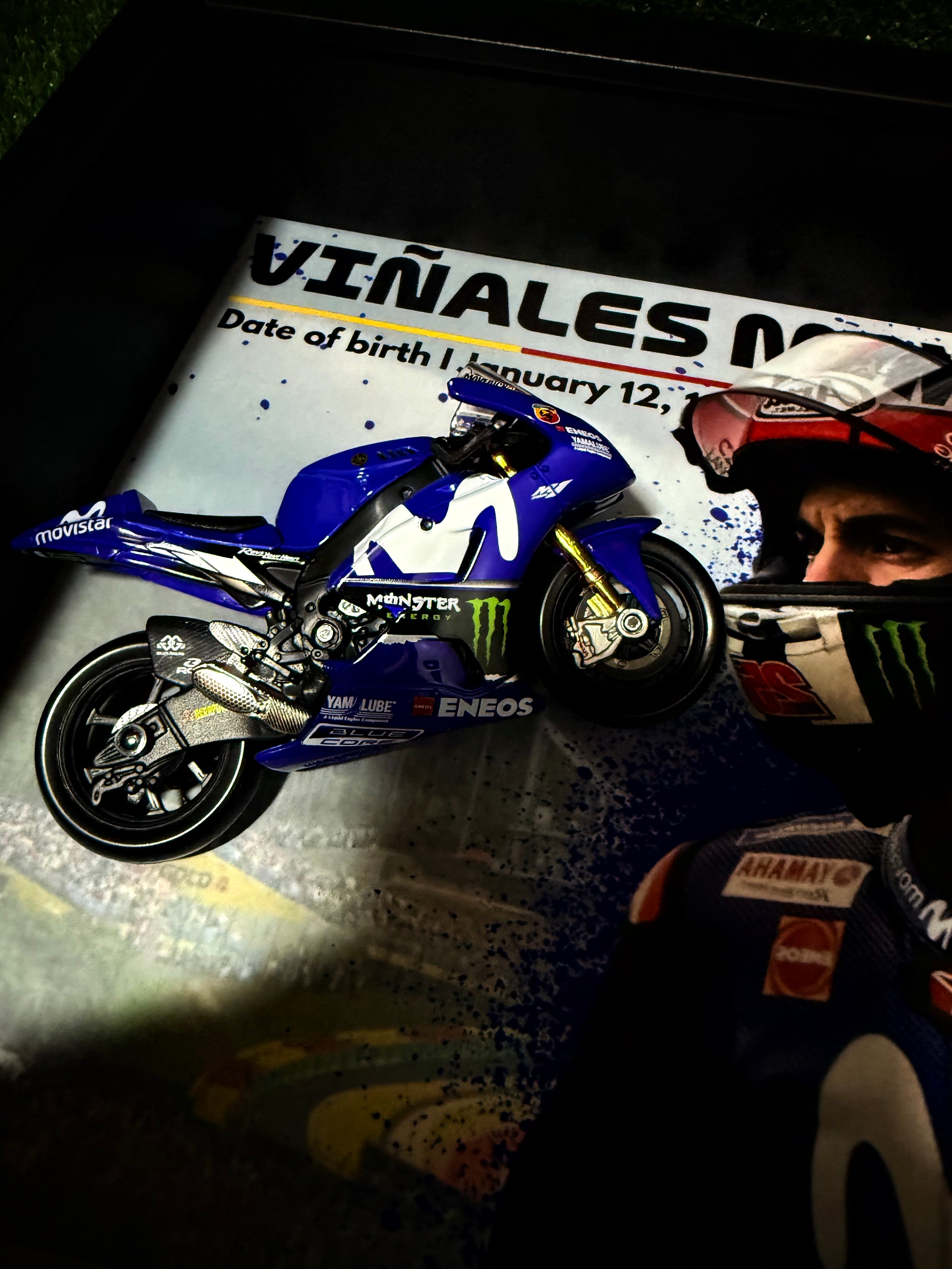Maverick Vinales #25 Yamaha