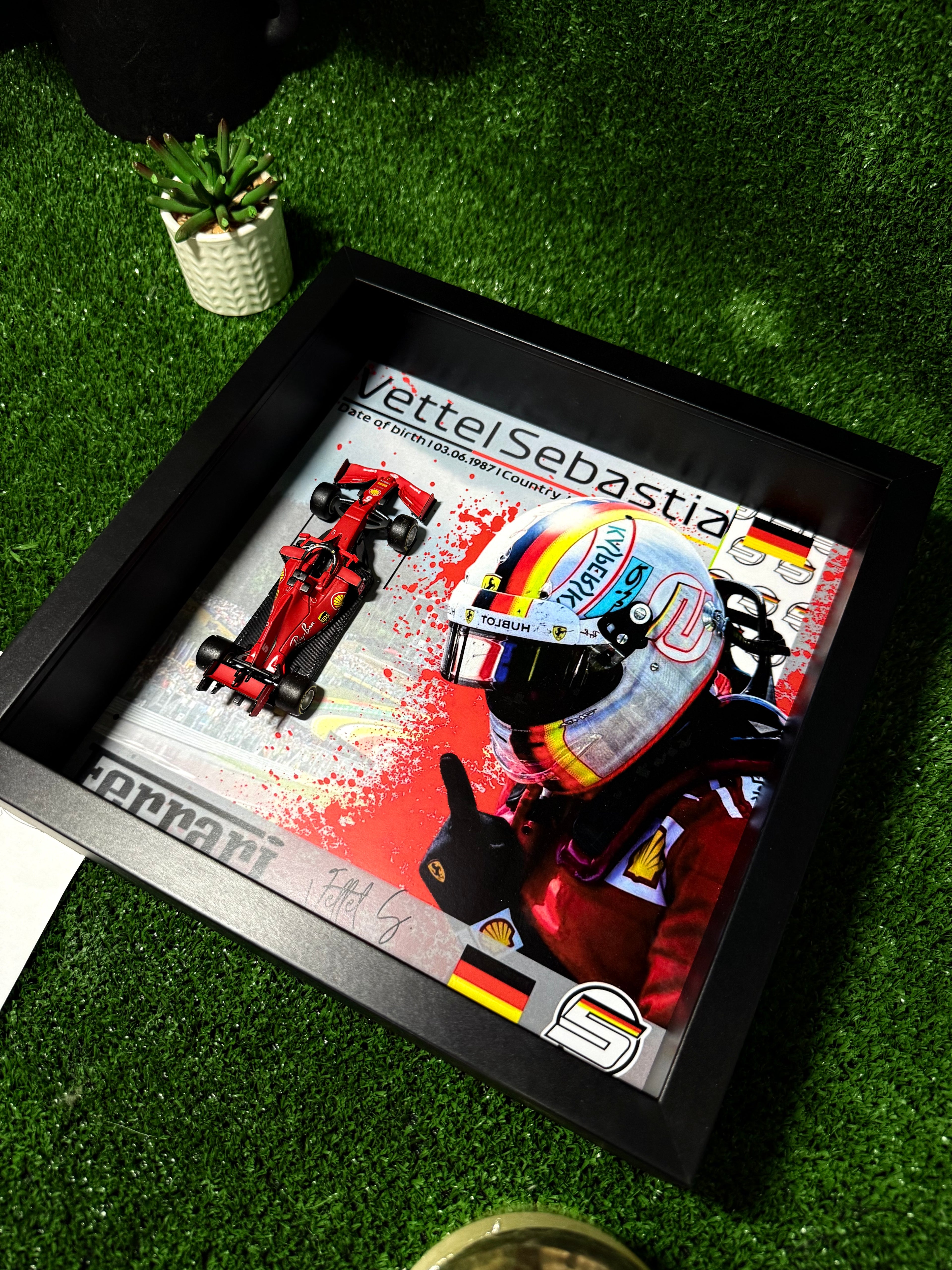 Sebastian Vettel #5 Ferarri
